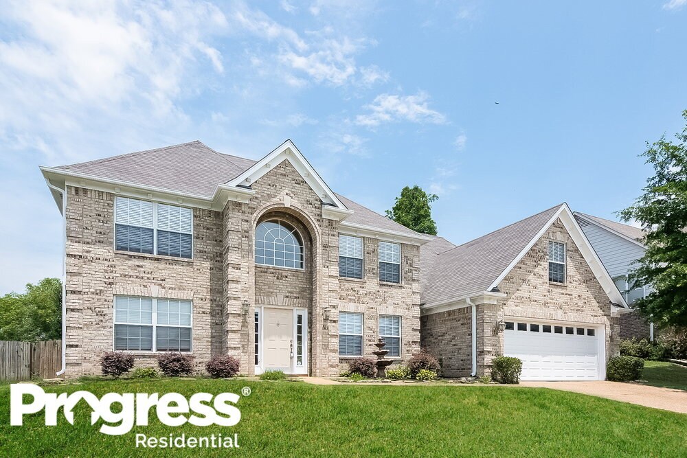 105 Whispering Creek Dr, Oakland, TN 38060 House for Rent in Oakland