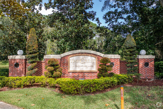 Foto del edificio - Crest At Waterford Lakes