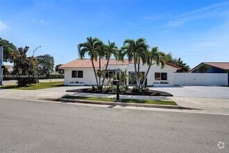 Building Photo - 13200 SW 12th St