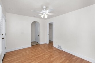Building Photo - 2340 Eccles Ave