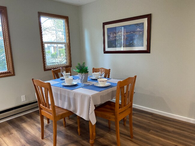 Foto del edificio - 204 SW Normandy Rd