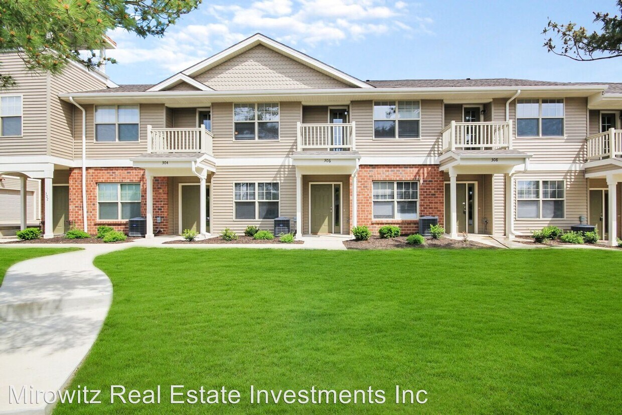 Primary Photo - 166 McMenamy Rd