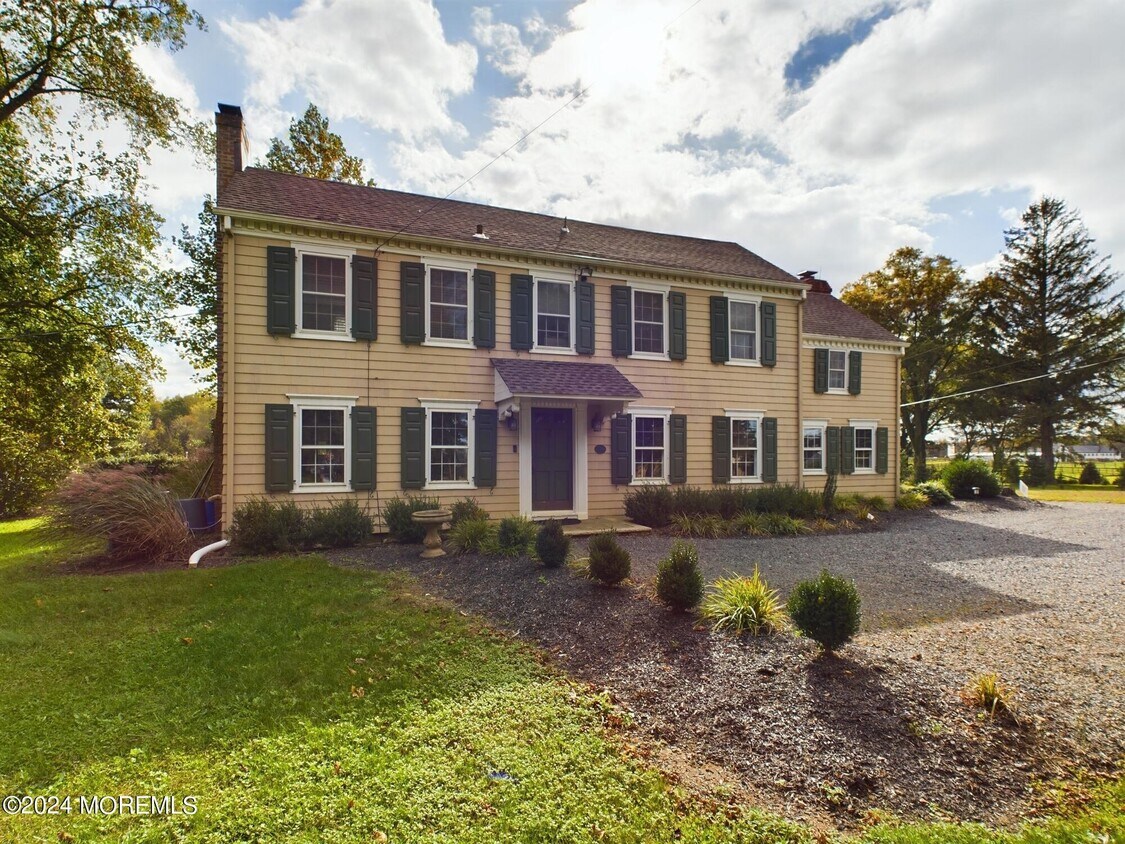 Foto principal - 310 County Rd 537