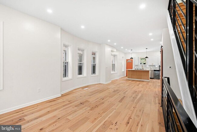 Foto del edificio - 29 N 54th St