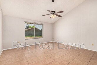 Building Photo - 5505 W Sunnyslope Ln
