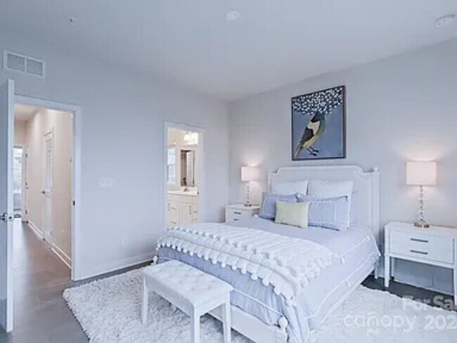 Foto del edificio - 317 Music Hall Wy