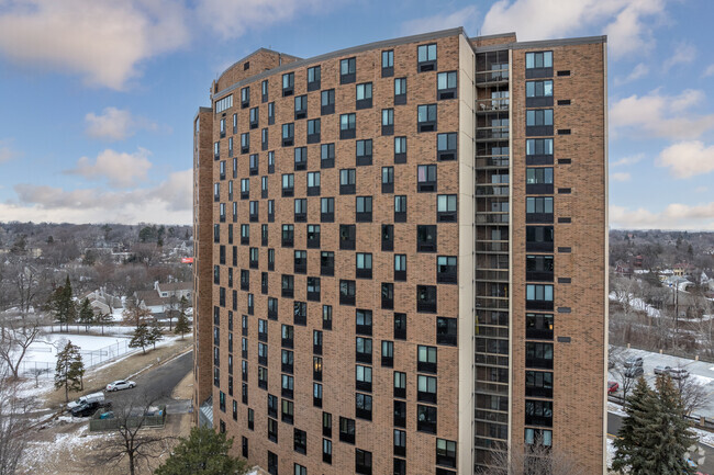 Exterior - Wilder Park Condominiums