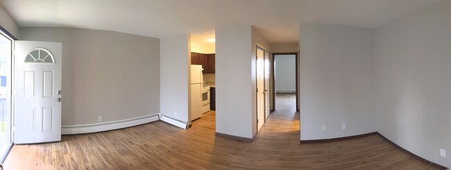 Building Photo - 207 11th Ave NE