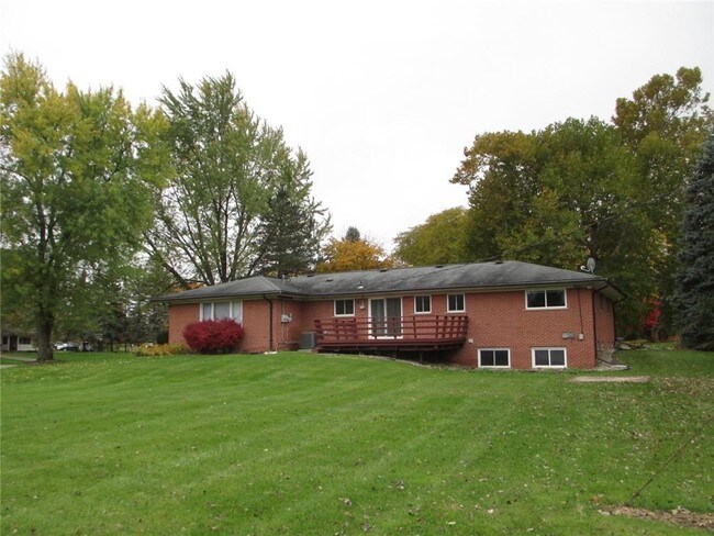 Building Photo - 6302 Donaldson Dr