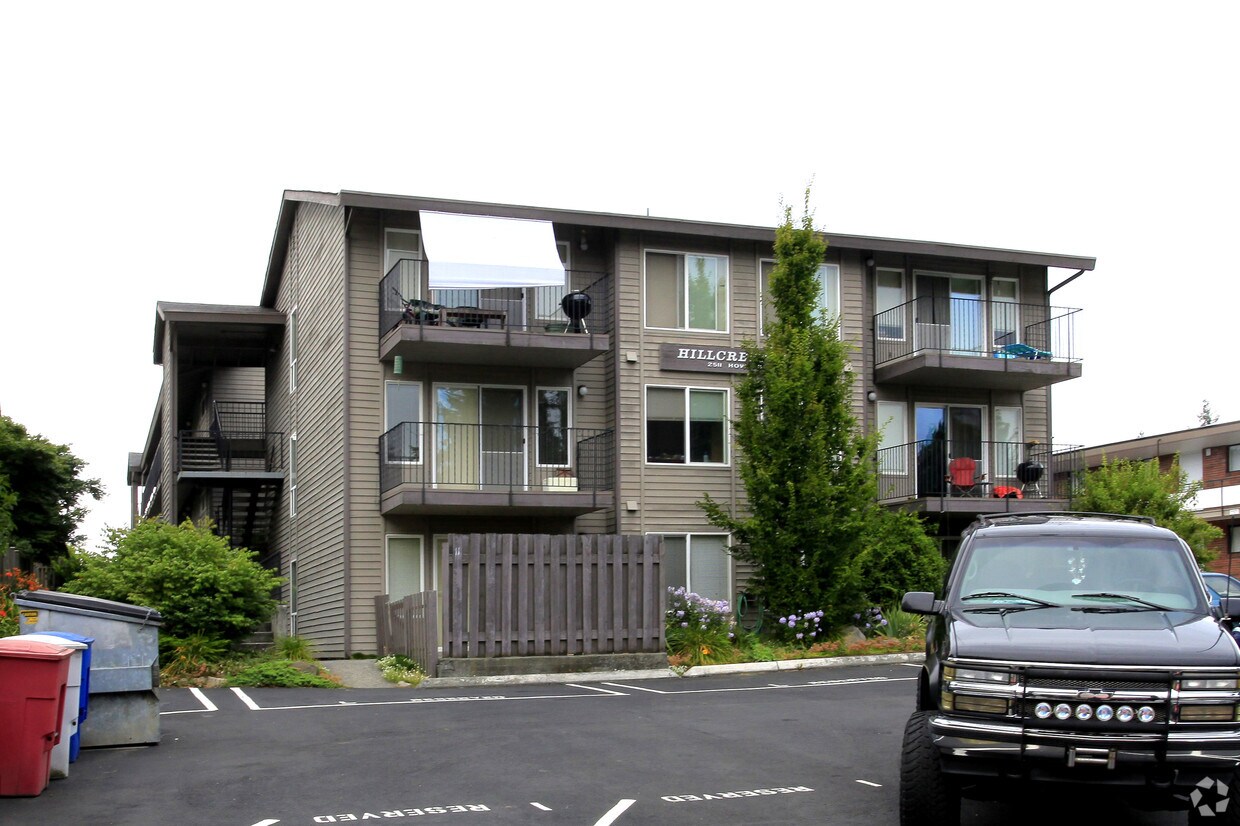 HILLCREST EAST APTS Apartments in Everett, WA