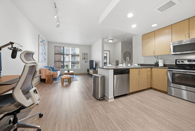 Building Photo - 1155 4th St