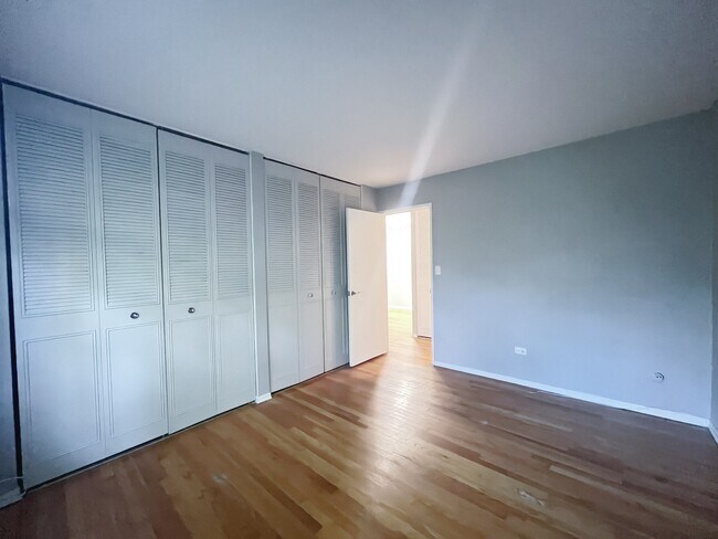 Foto del edificio - 736 W Buena Ave