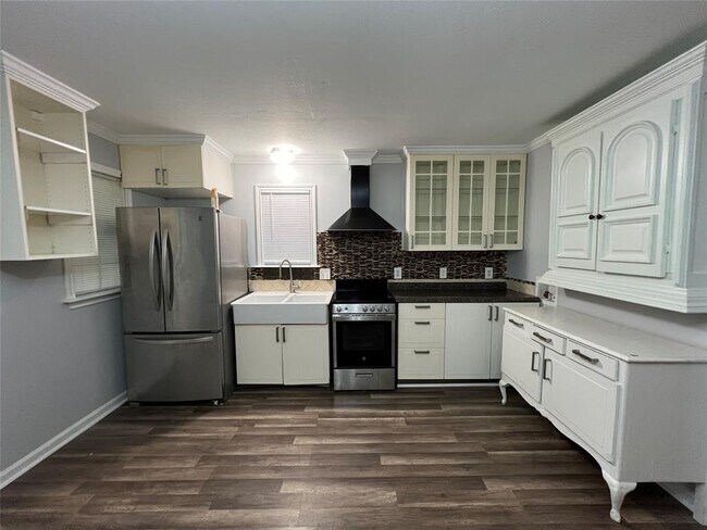 Foto del edificio - 20551 Canterbury Ln