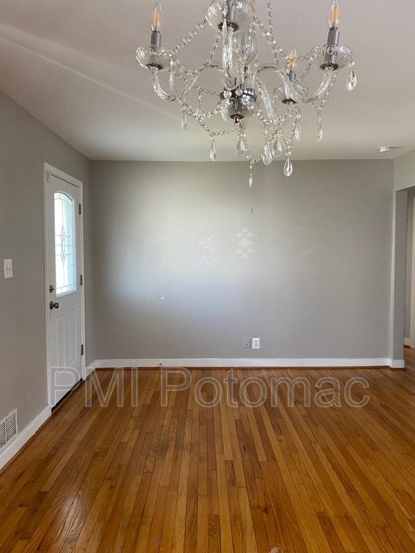 Building Photo - 12402 Flack St