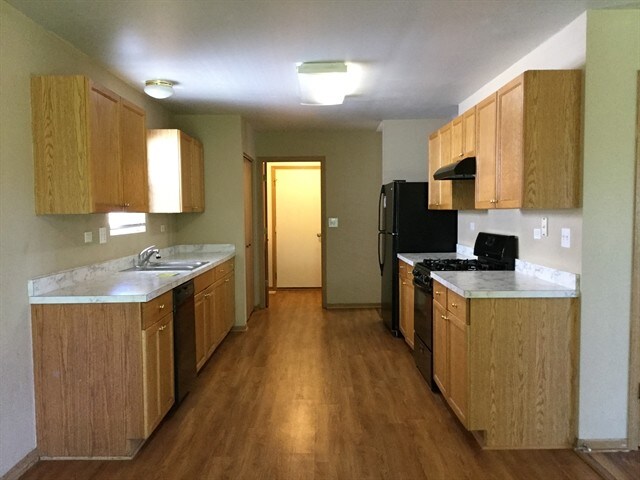 Building Photo - 16838 S Parker Ridge Drive