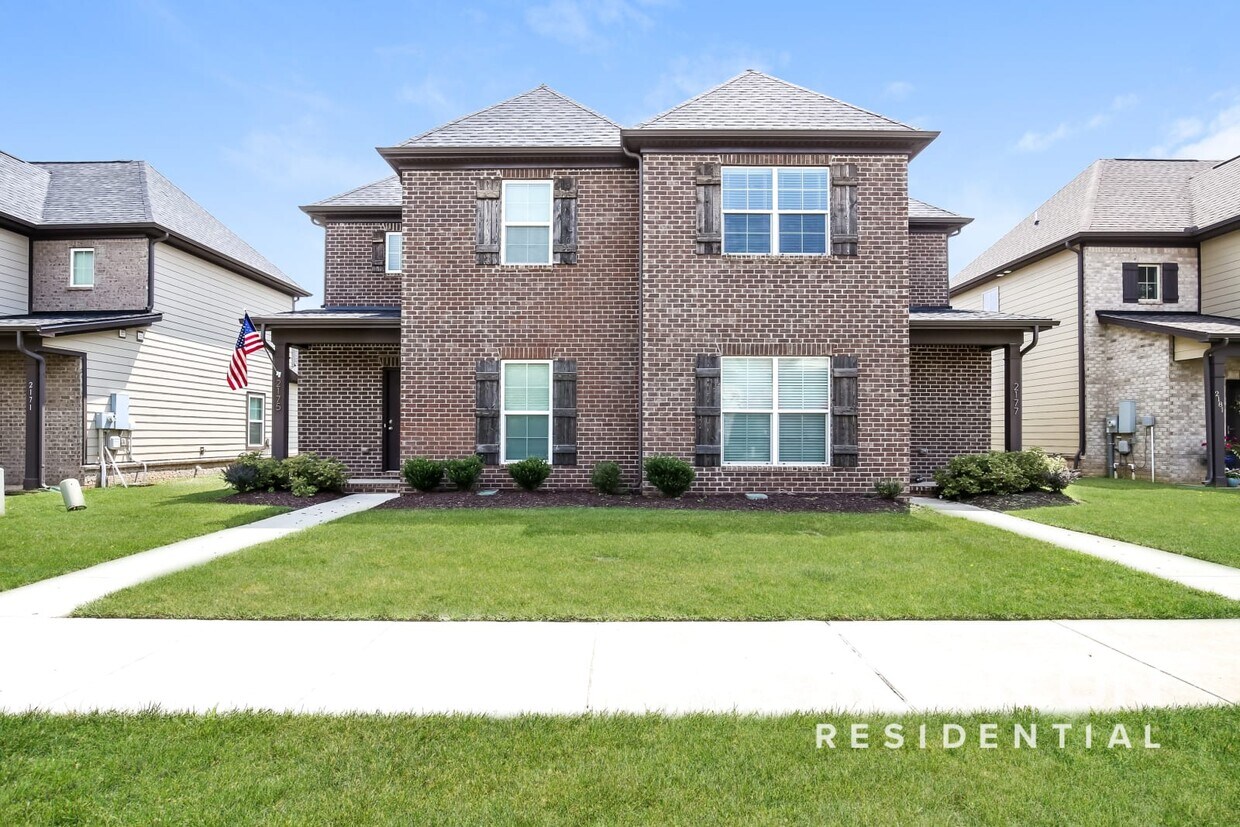 Foto principal - 2175 Cason Ln