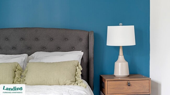 Building Photo - 6025 Riverview Rd SE