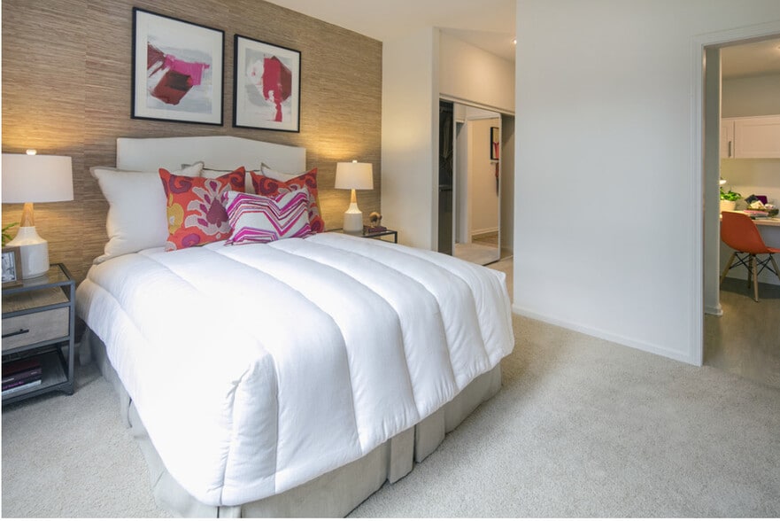Del Rio Apartment Homes