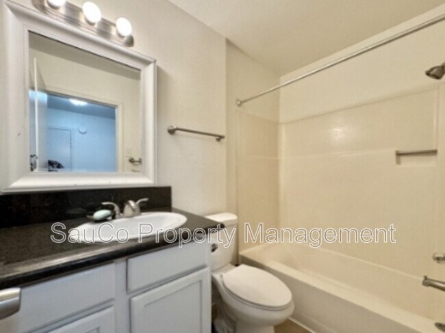 Foto del edificio - 5554 SW Beaverton Hillsdale Hwy