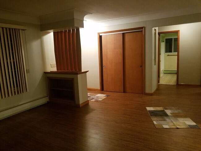 Foto del edificio - 6708 Corduroy Rd