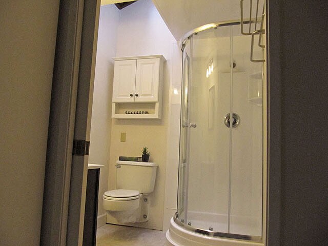 South Bathroom - 3460 Donald St