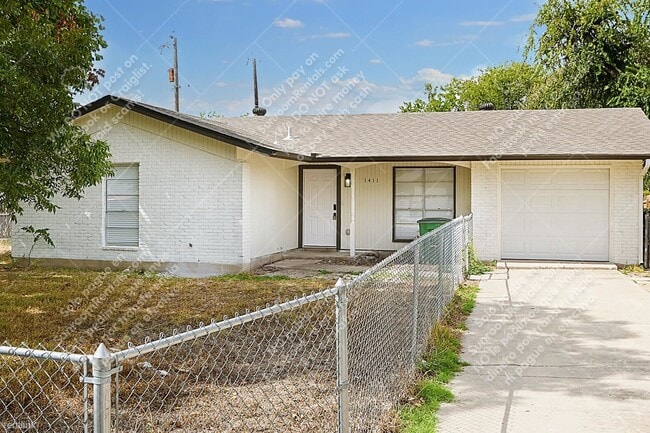 Building Photo - 3 br, 2 bath House - 1411 San Andreas St