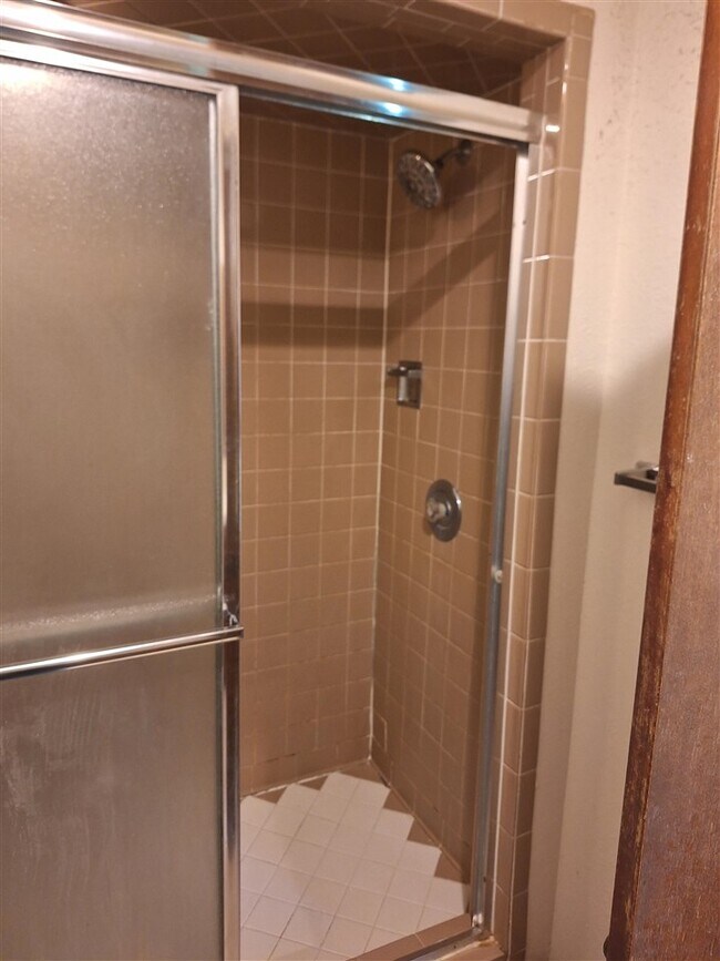 Foto del edificio - 7222 NW Cherry Cir