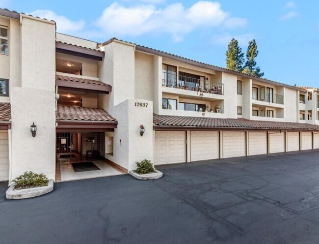 Building Photo - 17637 Pomerado Rd