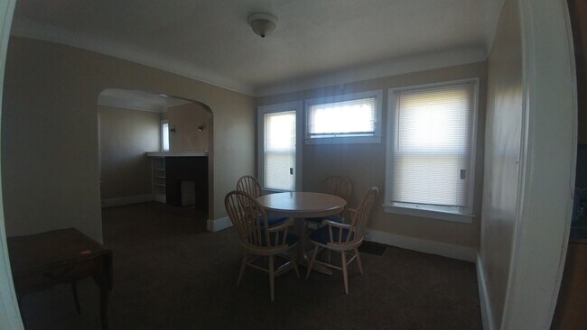 Foto del edificio - 14314 Sussex St