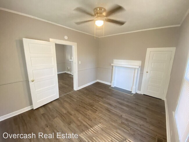 Building Photo - 2 br, 1 bath House - 308 Bethpage Rd