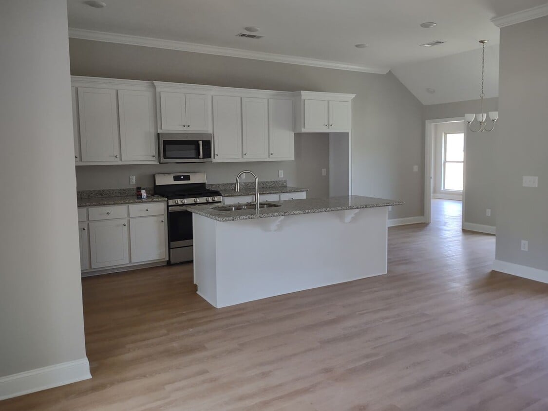 560 Silver Hill Dr, Pearl, MS 39208 House Rental in Pearl, MS