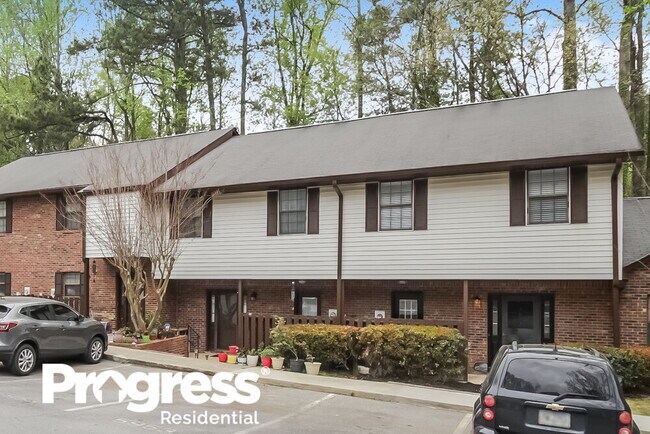 Foto del edificio - 5951 WinterGreen Rd NW