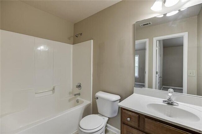 Foto del edificio - 314 Oakland Hills Way