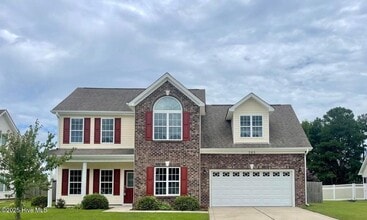 Building Photo - 303 Elk Ct