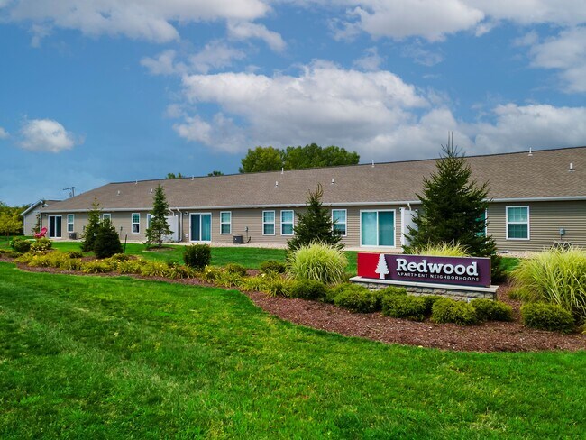 Foto del edificio - Redwood Warsaw