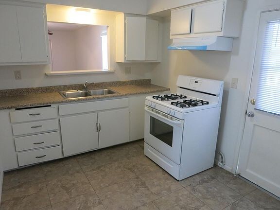Foto del edificio - A LOVELY HOME FOR YOU