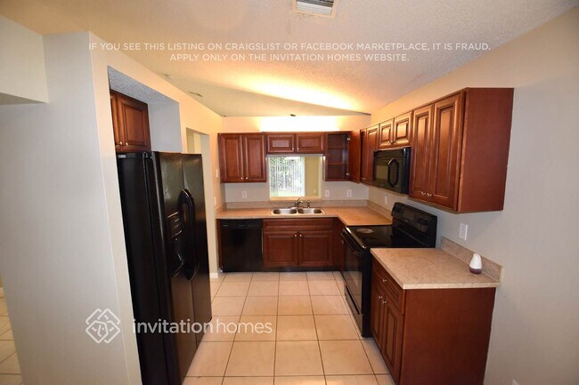 Foto del edificio - 4811 Concordia Ln