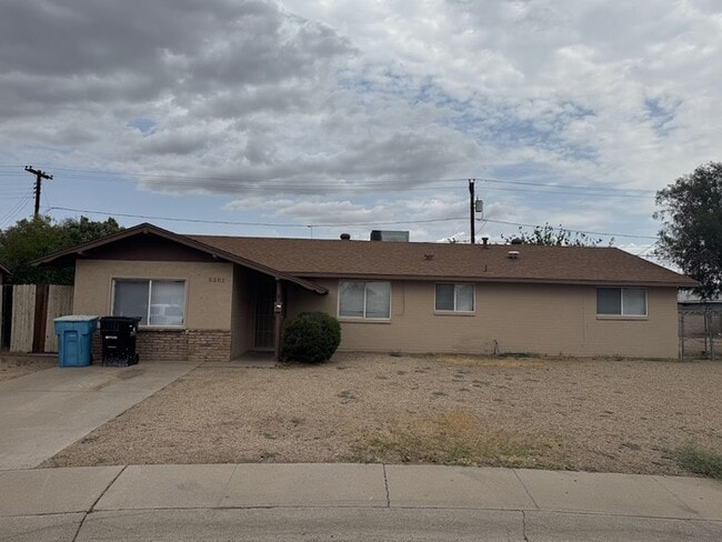Photo - 5502 W Catalina Dr House