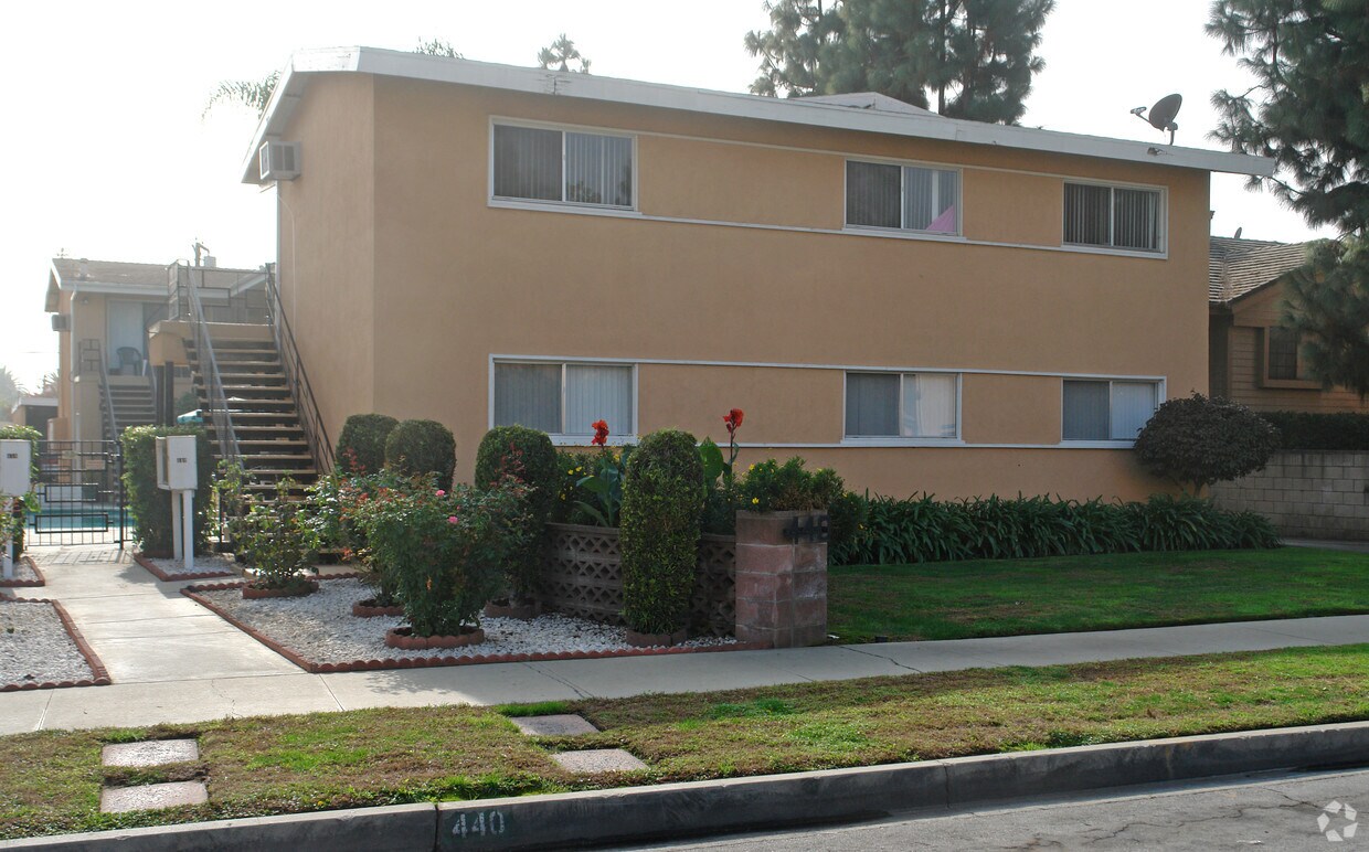 440 E Algrove St, Covina, CA 91723 Apartments in Covina, CA