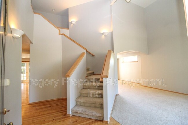Building Photo - 9300 138th Ct NE