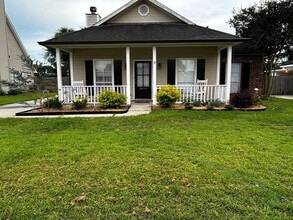 Building Photo - 38249 Mindi Ct