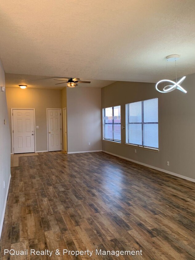 Primary Photo - 3 br, 2.5 bath House - 7636 Sandlewood Dr. NW