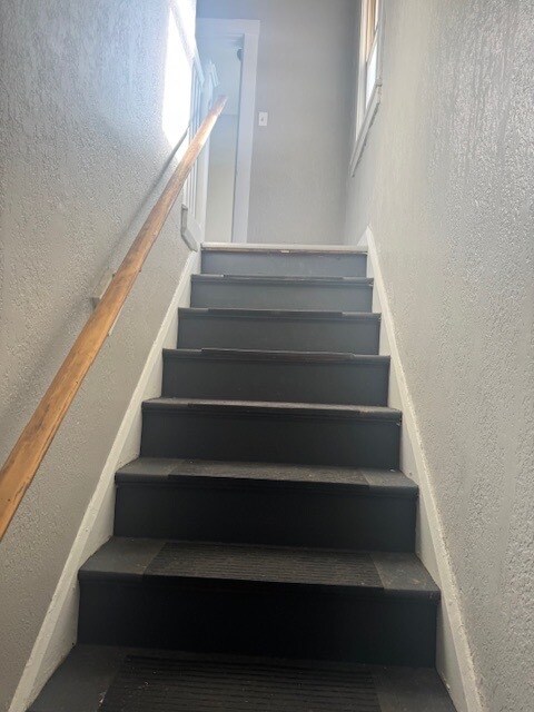 Foto del edificio - 855 Vankirk St