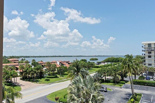 Building Photo - 3475 S Ocean Blvd