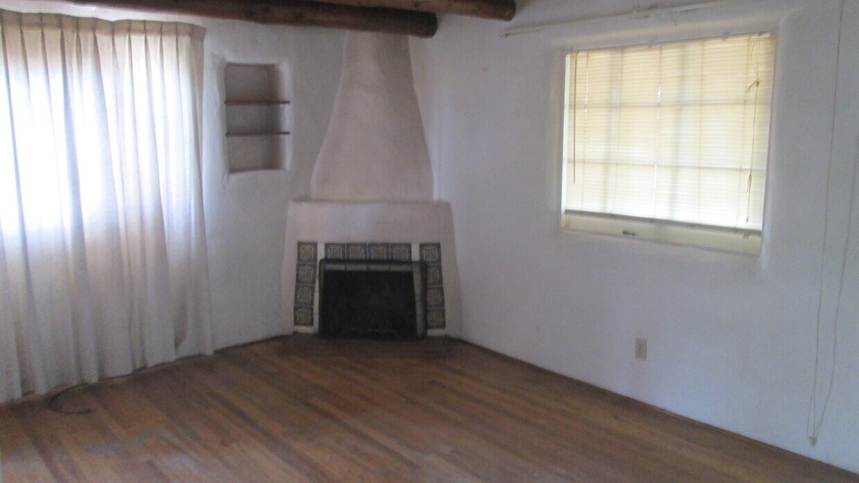 Foto principal - NE 2 Bedroom 2 Bath
