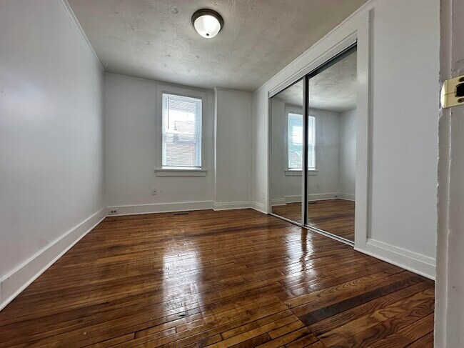Bed Room 1 - 6332 28th Ave