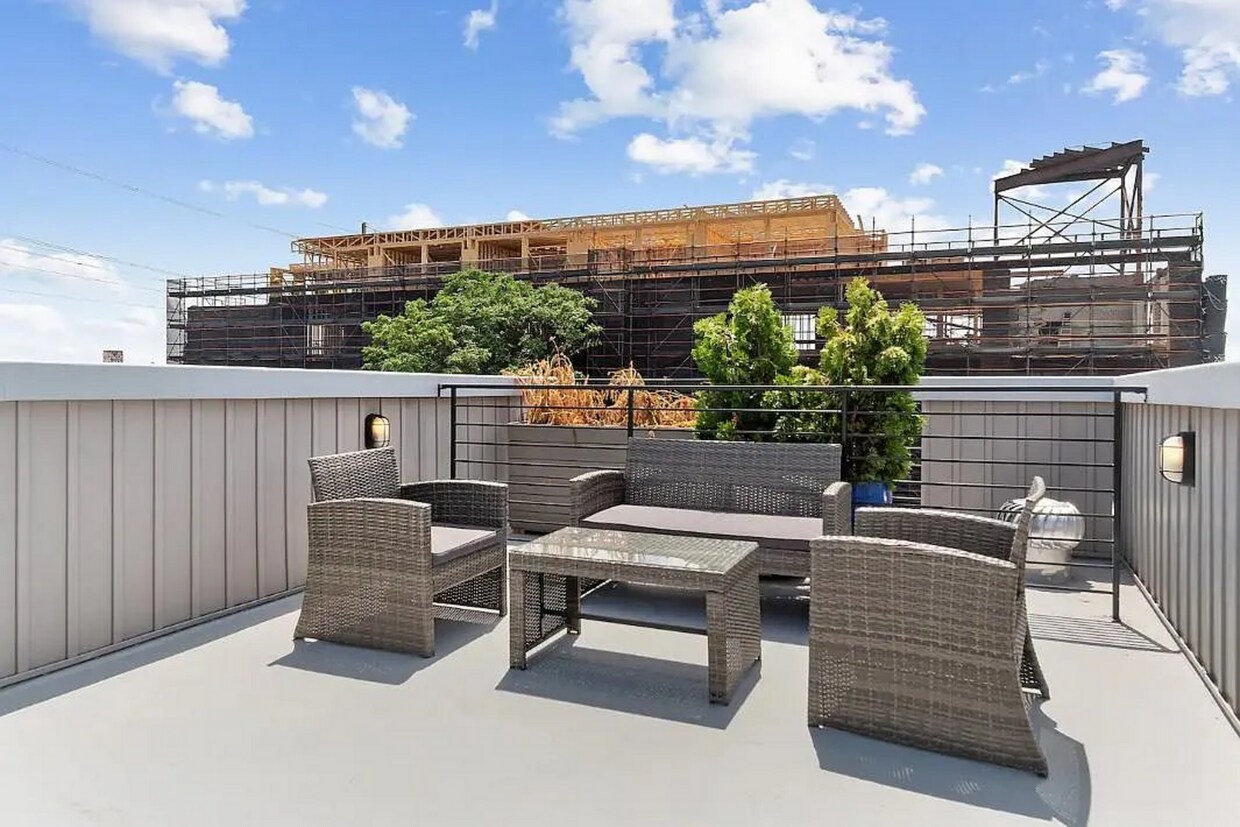 Foto principal - 2519 Manton St