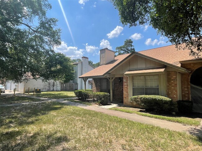 Foto del edificio - 12335 W Village Dr