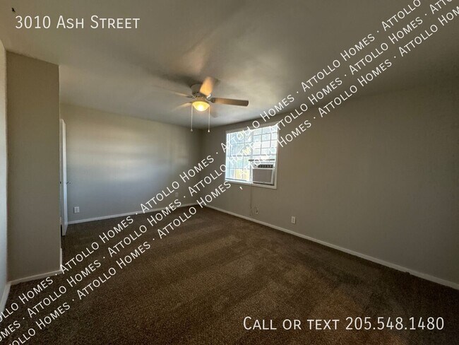 Foto del edificio - 3010 Ash St