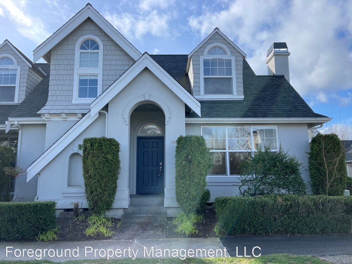 Primary Photo - 4 br, 2.5 bath House - 1447 NE Katsura St